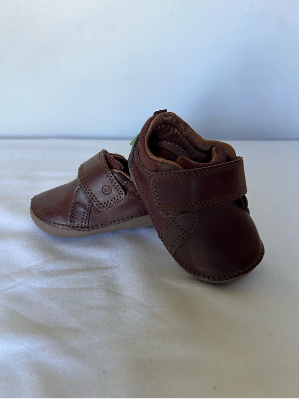 Stride Rite toddler Kids Brown Leather Hook-and-Loop Shoes Size 3W